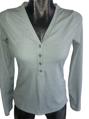 Athleta Sage Green Uptempo Ribbed  Long Sleeve Henley Top Size S